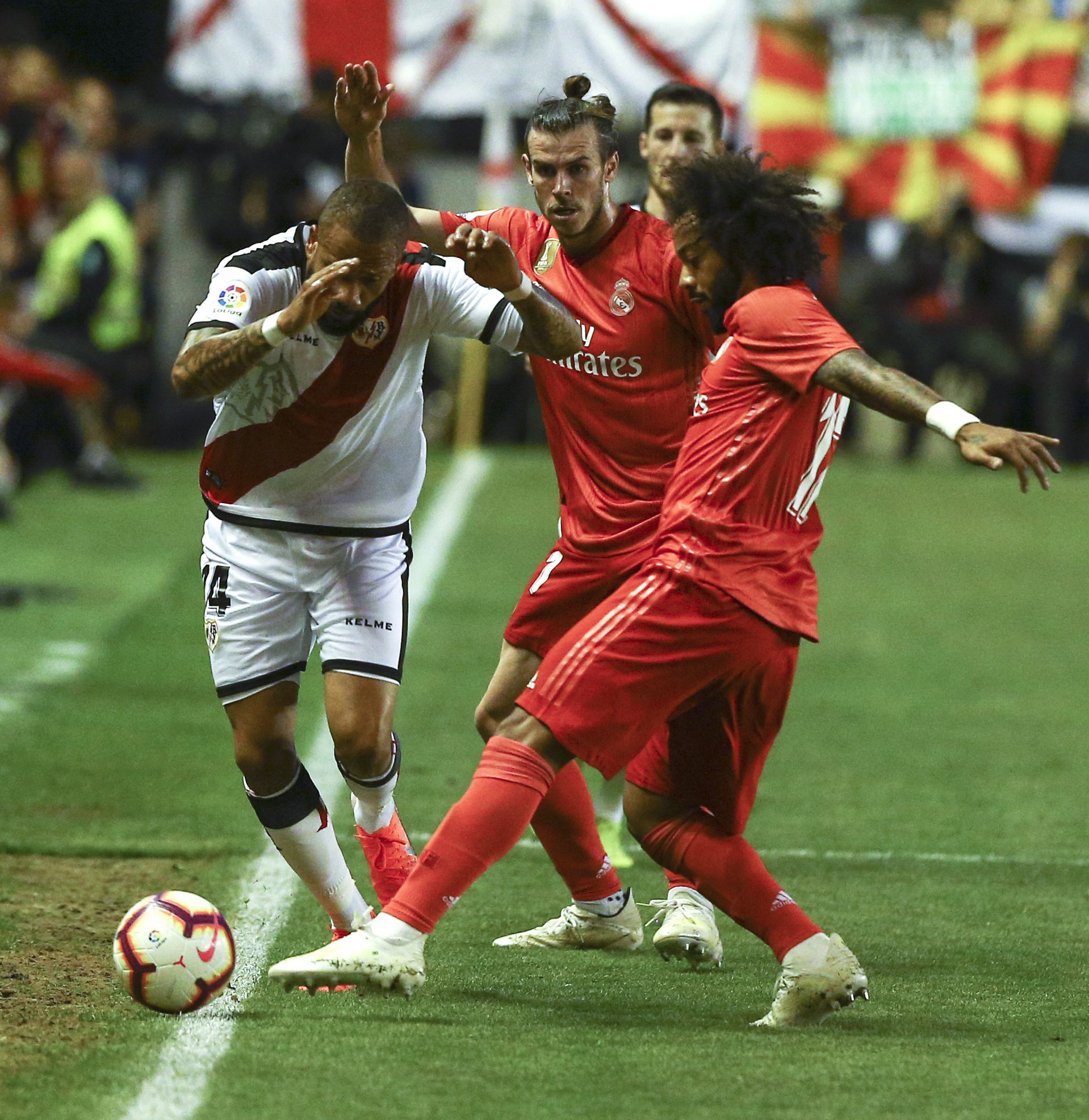 边路不断制 边路不断制