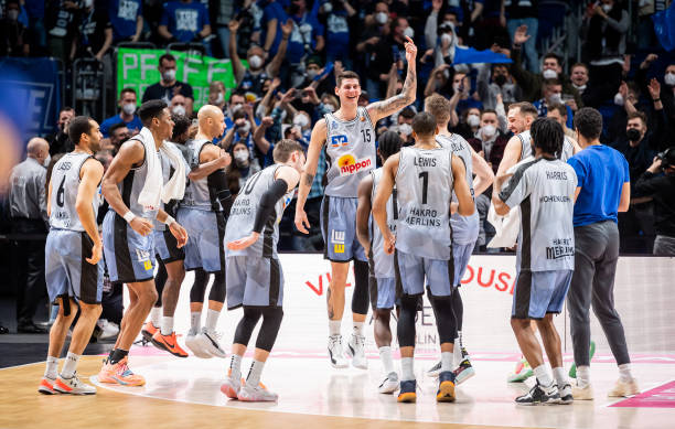 需要一位能 需要一位能