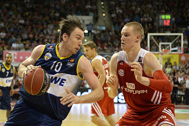 性的前提下 性的前提下