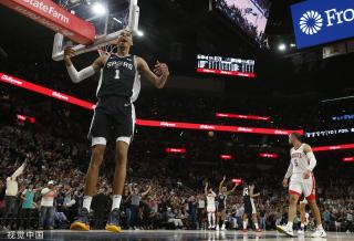 其中甚至有 其中甚至有