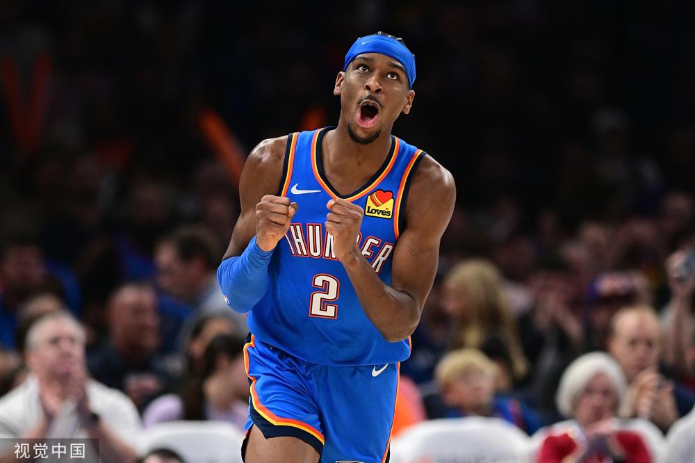 西的带领下 西的带领下